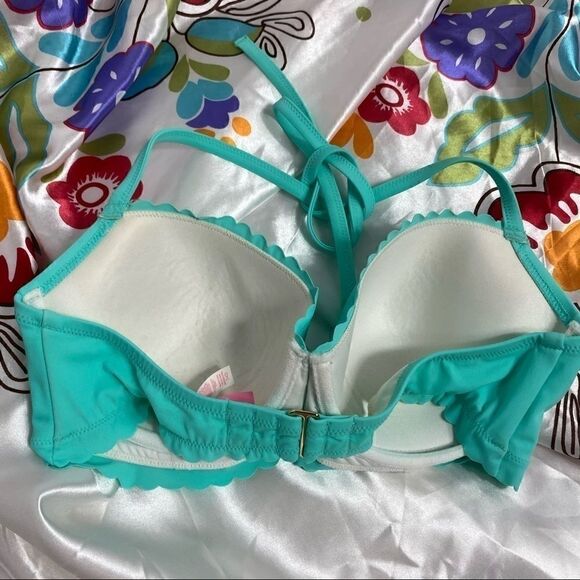 Victoria Secret Mint Green Scalloped Bikini Top - Picture 4 of 6
